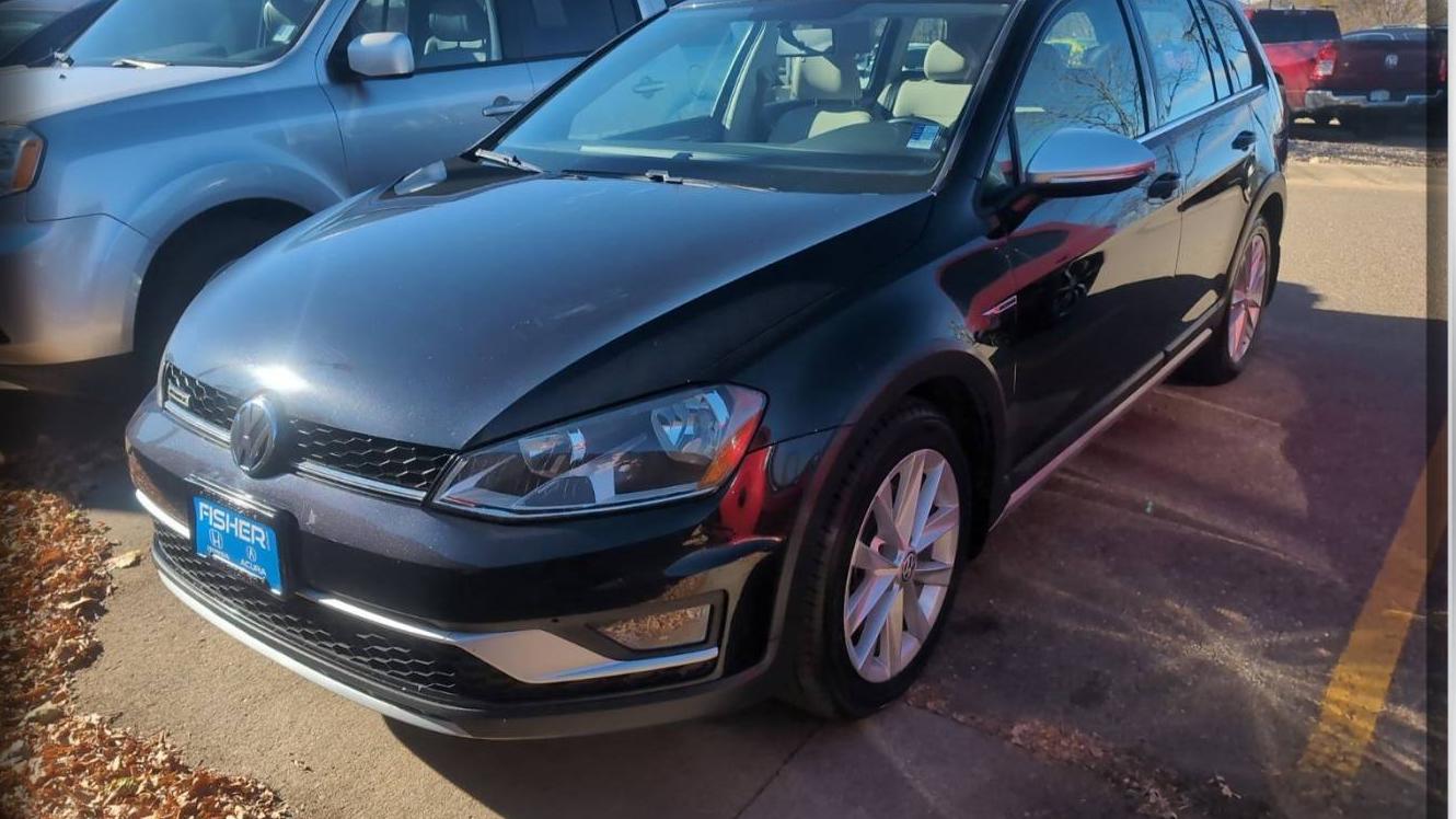 VOLKSWAGEN GOLF ALLTRACK 2017 3VWM17AU6HM527992 image